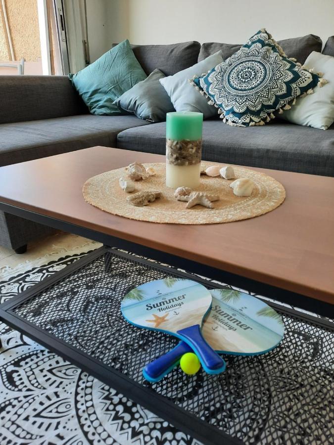 Sea-Esta Seaview Apartment, 200 Meters To The Beach Larnaca Bagian luar foto